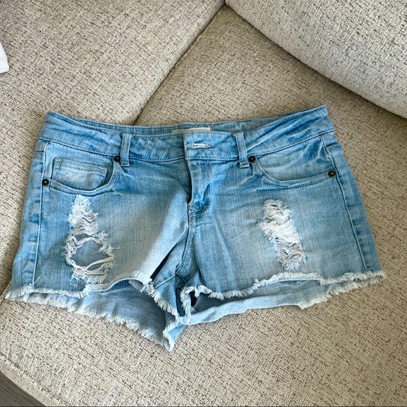 Ripped Jean Shorts - Picture 1 of 3